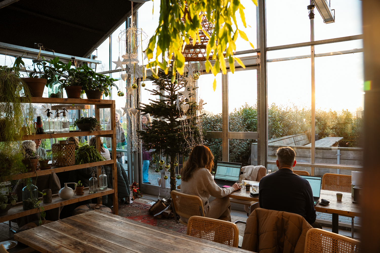 BG_Kerst+terras_Buitenhuis+Buitencantine(c)JaravandenBosch_lowres-53